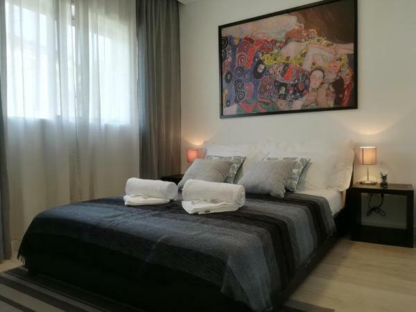 Iris Apartment Помбал Екстериор снимка